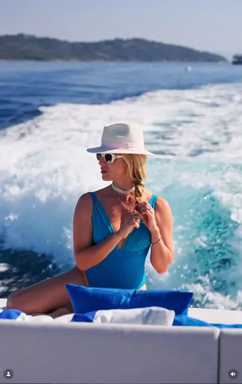 Client memory 13 aboard our yacht in Mykonos