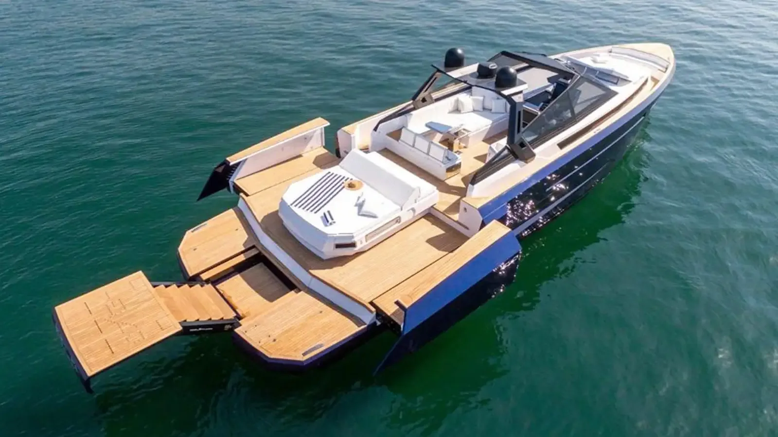 Absolem - photo 2 yacht charter Mykonos