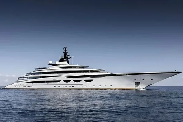 AHPO - yacht charter Mykonos