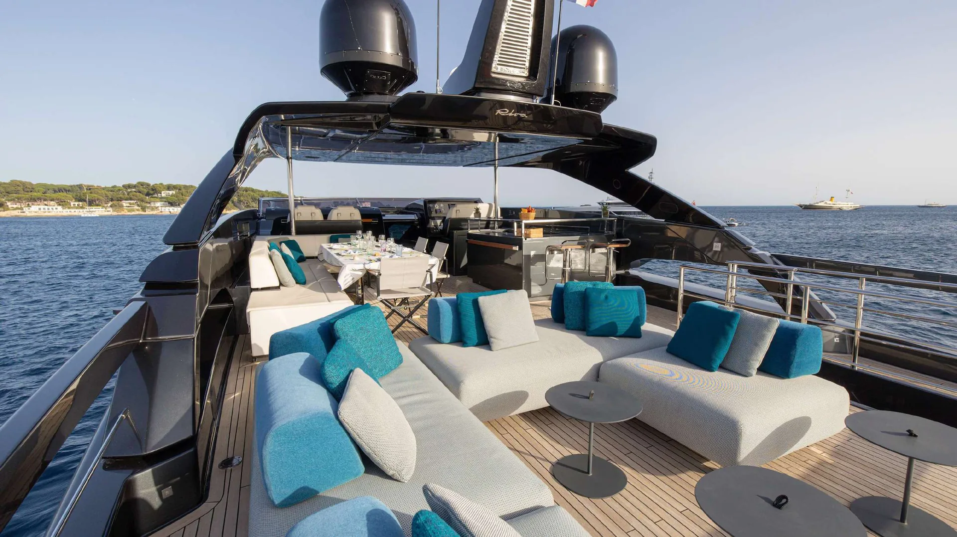 Ariyas - photo 13 yacht charter Mykonos