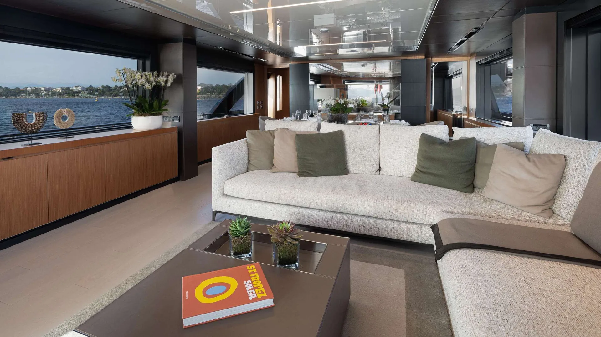Ariyas - photo 15 yacht charter Mykonos