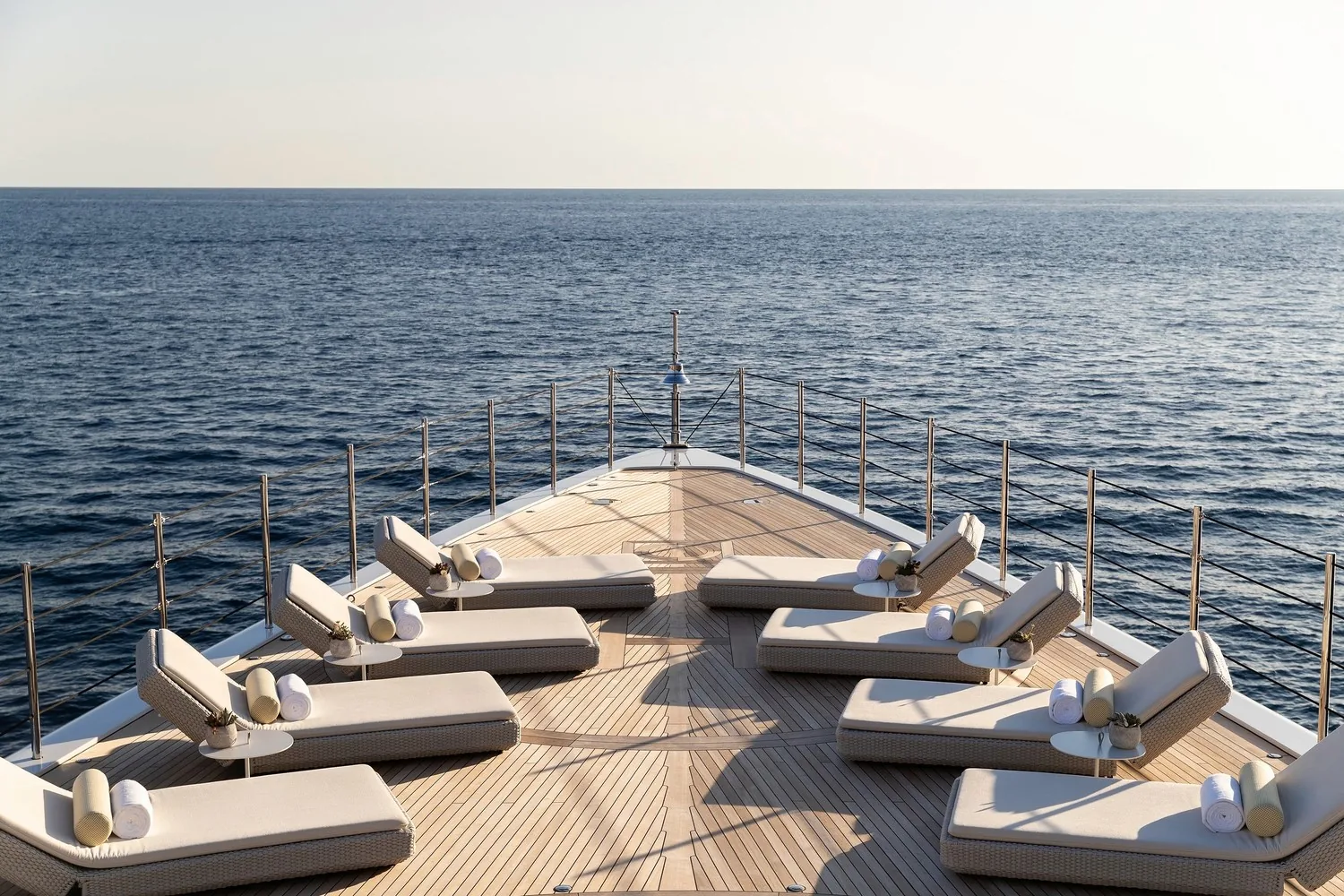 ARTISAN - photo 15 yacht charter Mykonos