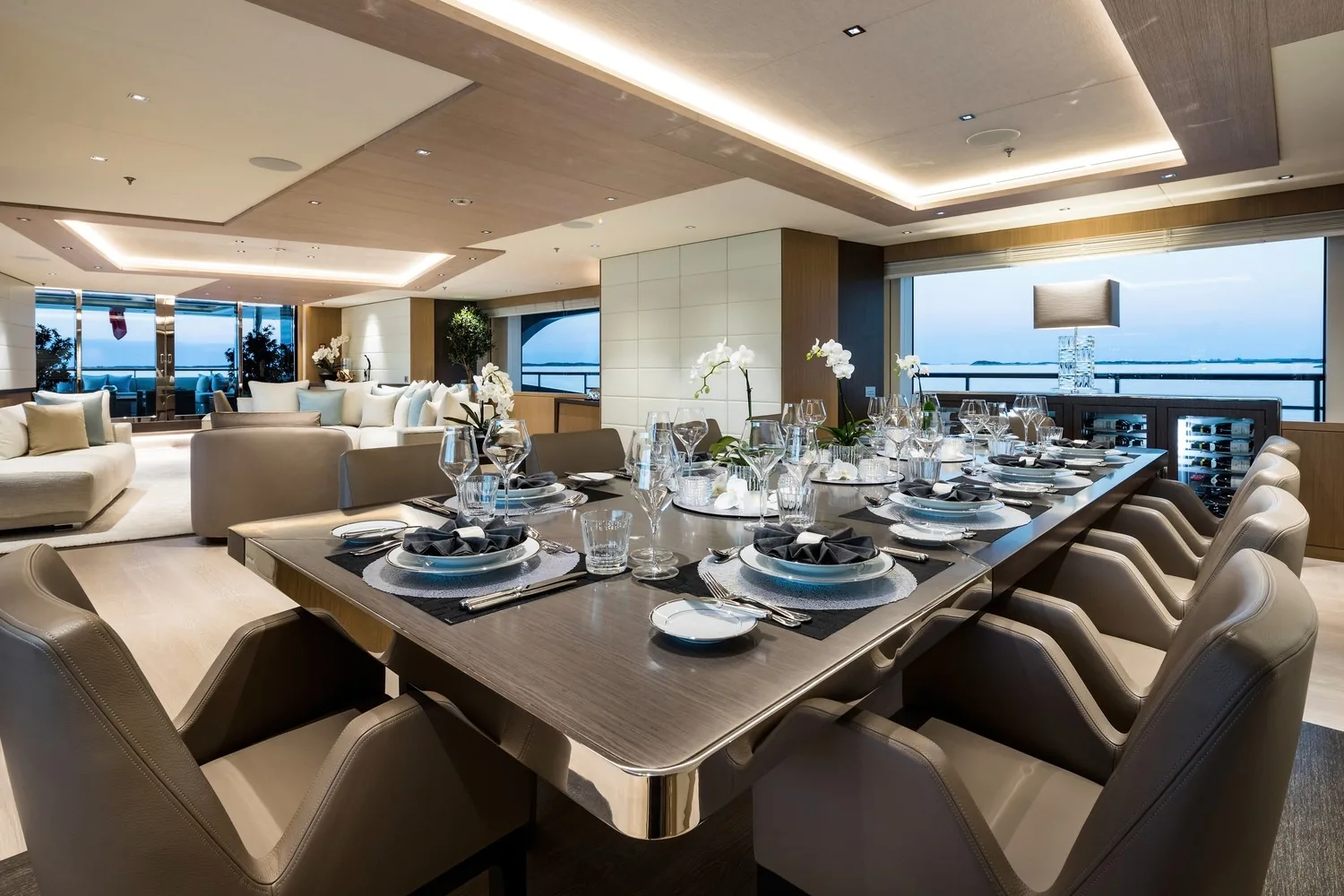 ARTISAN - photo 25 yacht charter Mykonos