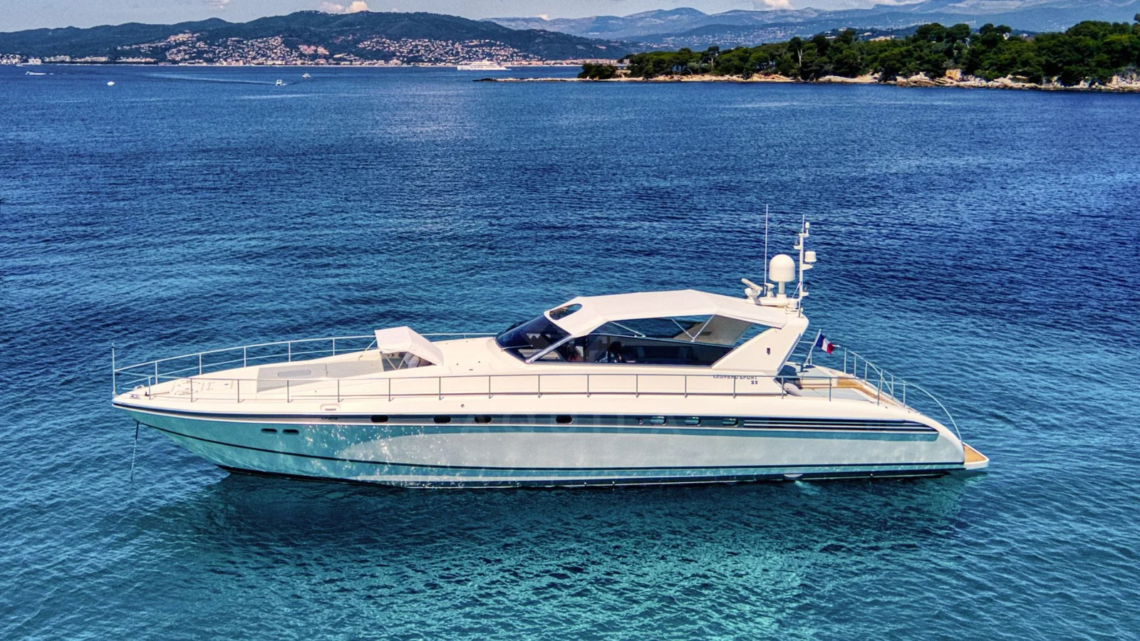 Baoli - photo 6 yacht charter Mykonos