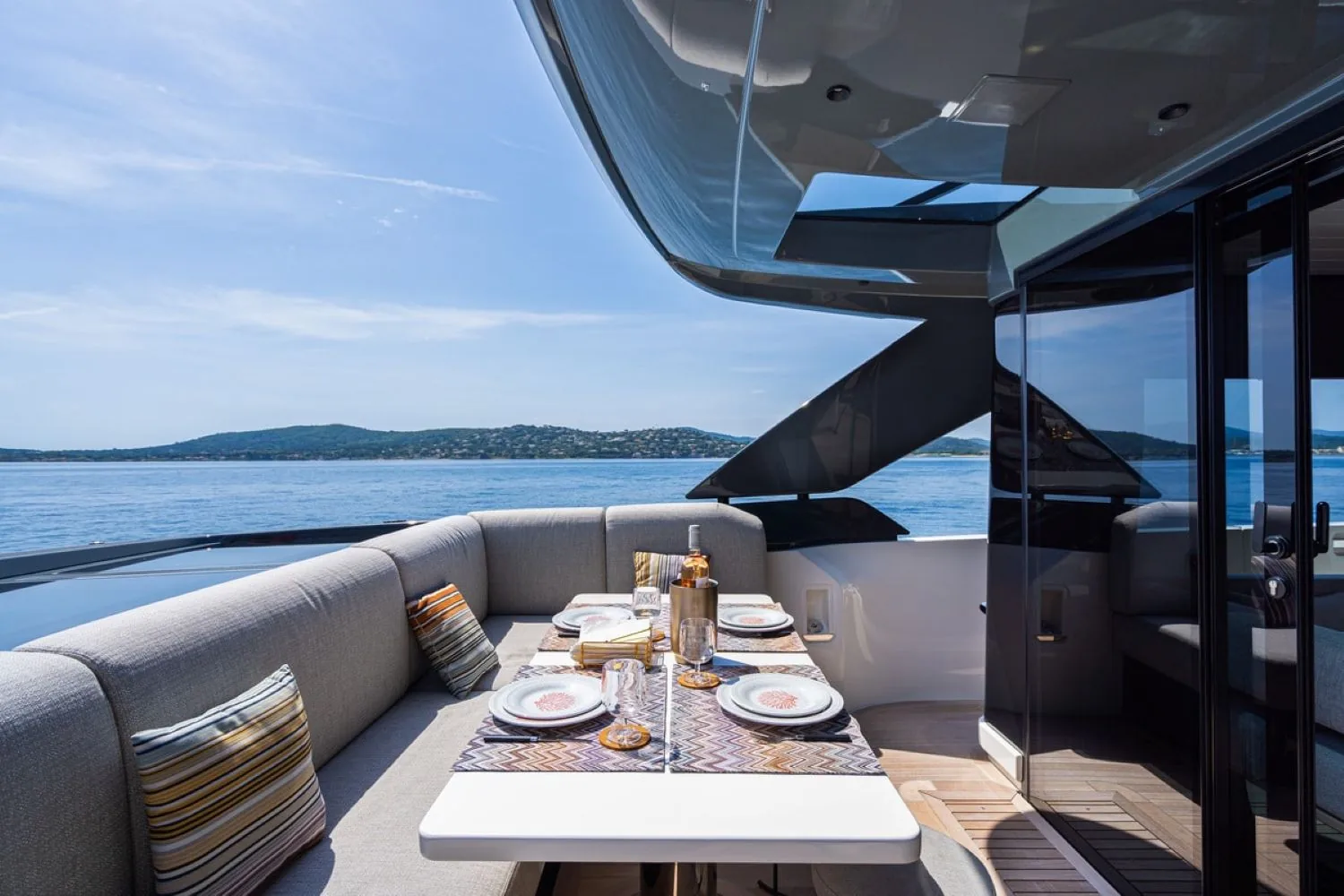 BLUEGAME BGX63 - photo 6 yacht charter Mykonos