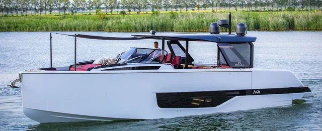 Cranchi A46 - yacht charter Mykonos