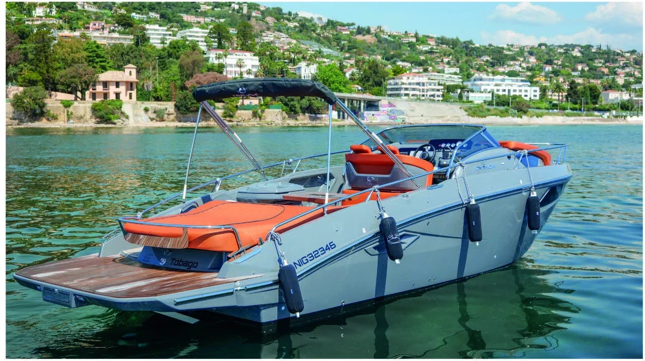 Cranchi E30 Endurance - photo 4 yacht charter Mykonos