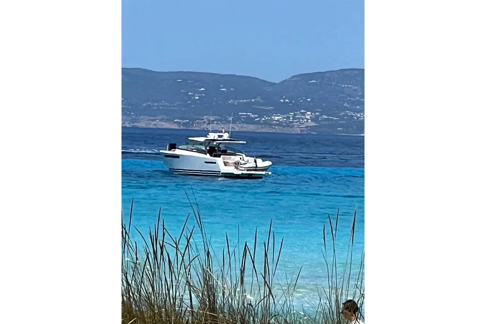 Delta 60 Open - photo 9 yacht charter Mykonos