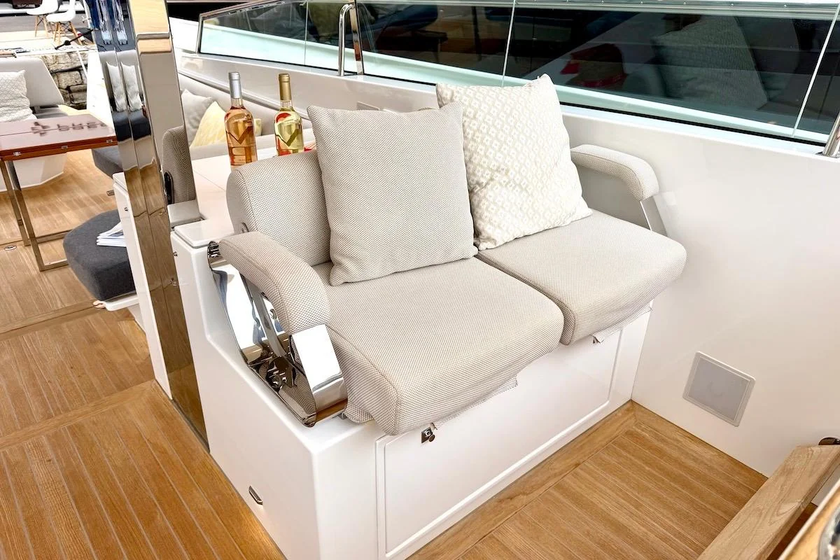 Delta 60 Open - photo 20 yacht charter Mykonos