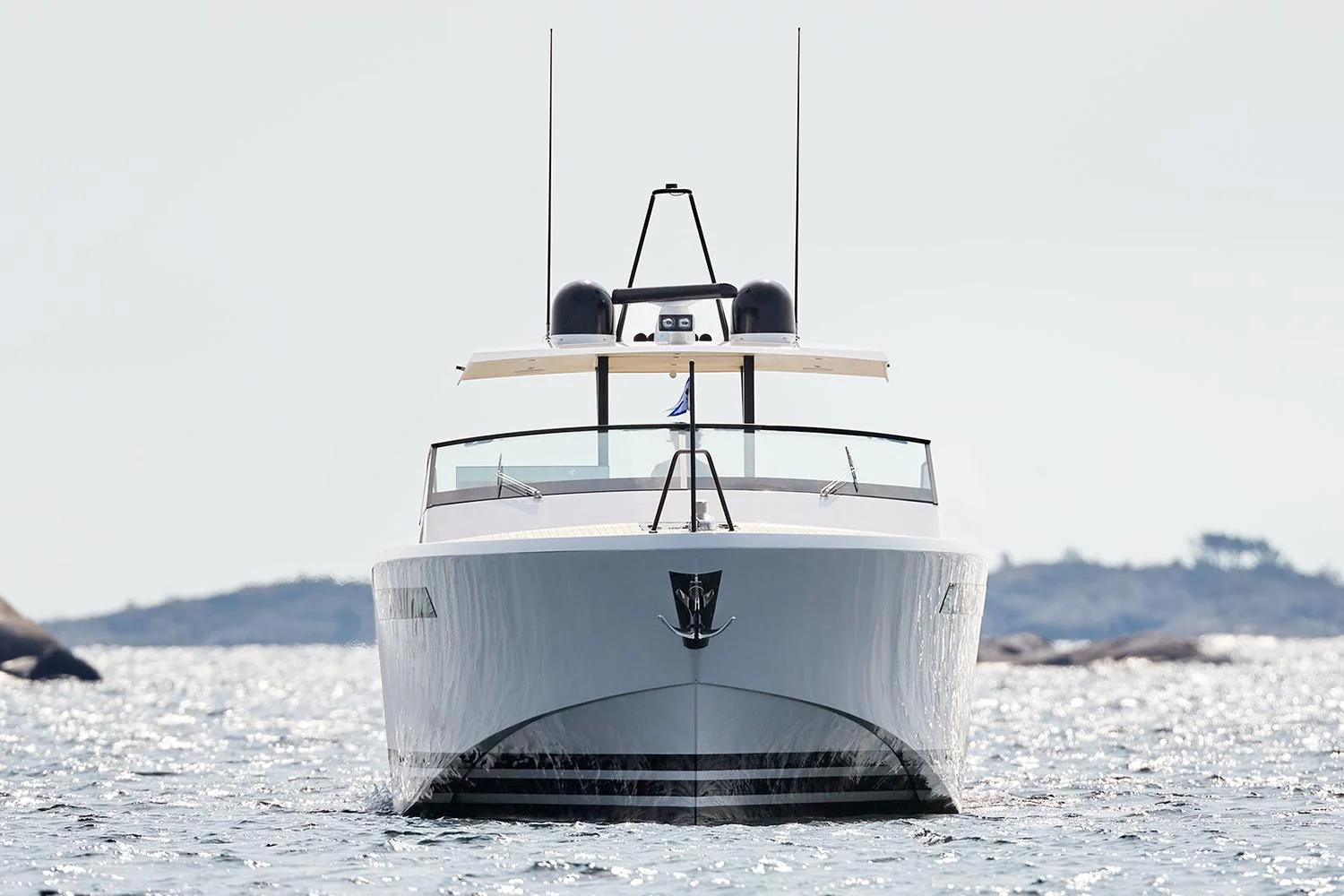 Delta 60 Open - photo 35 yacht charter Mykonos
