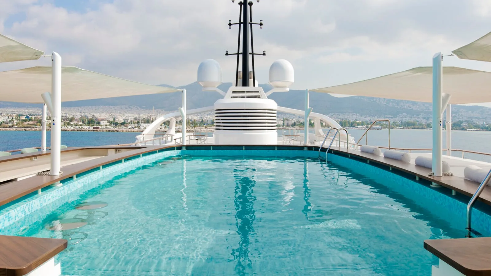 DREAM - photo 7 yacht charter Mykonos