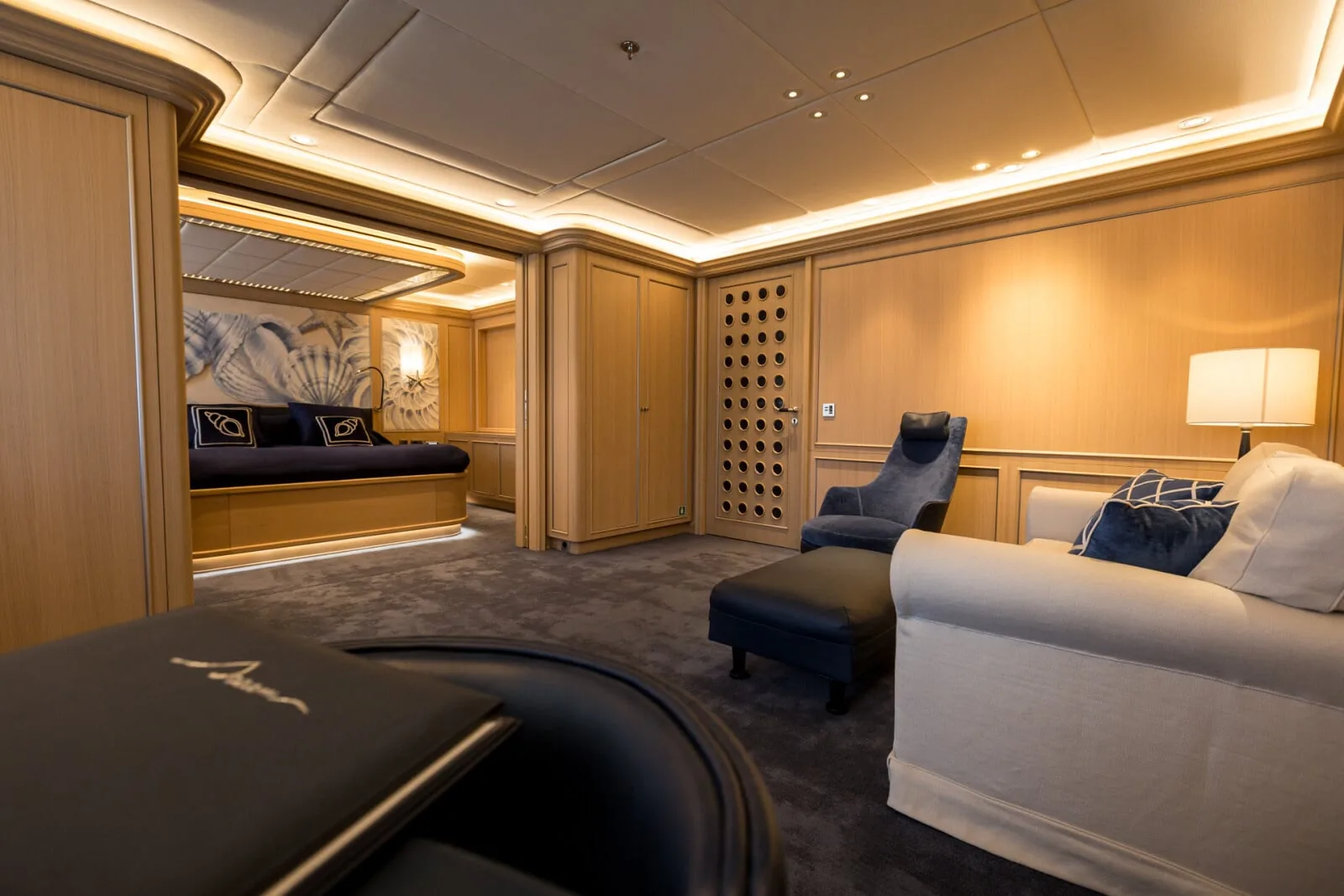 DREAM - photo 17 yacht charter Mykonos