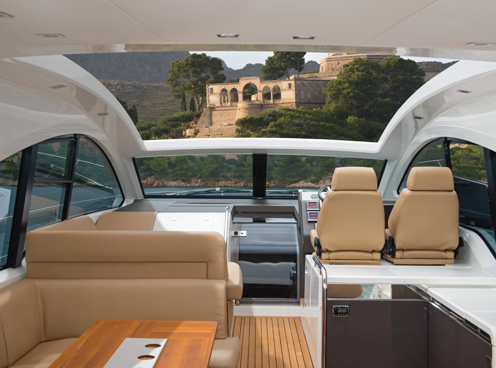 Fairline Targa 48 - photo 7 yacht charter Mykonos