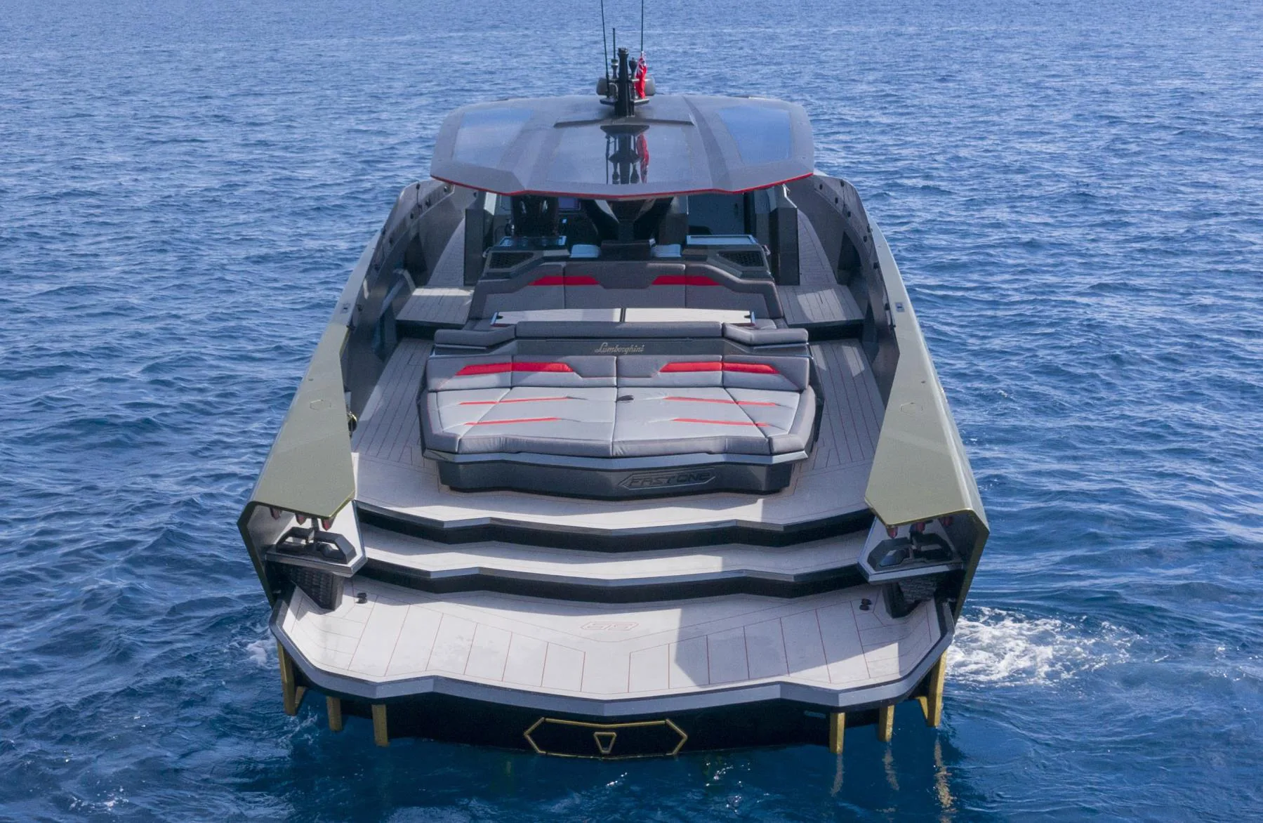 Fast One - photo 5 yacht charter Mykonos