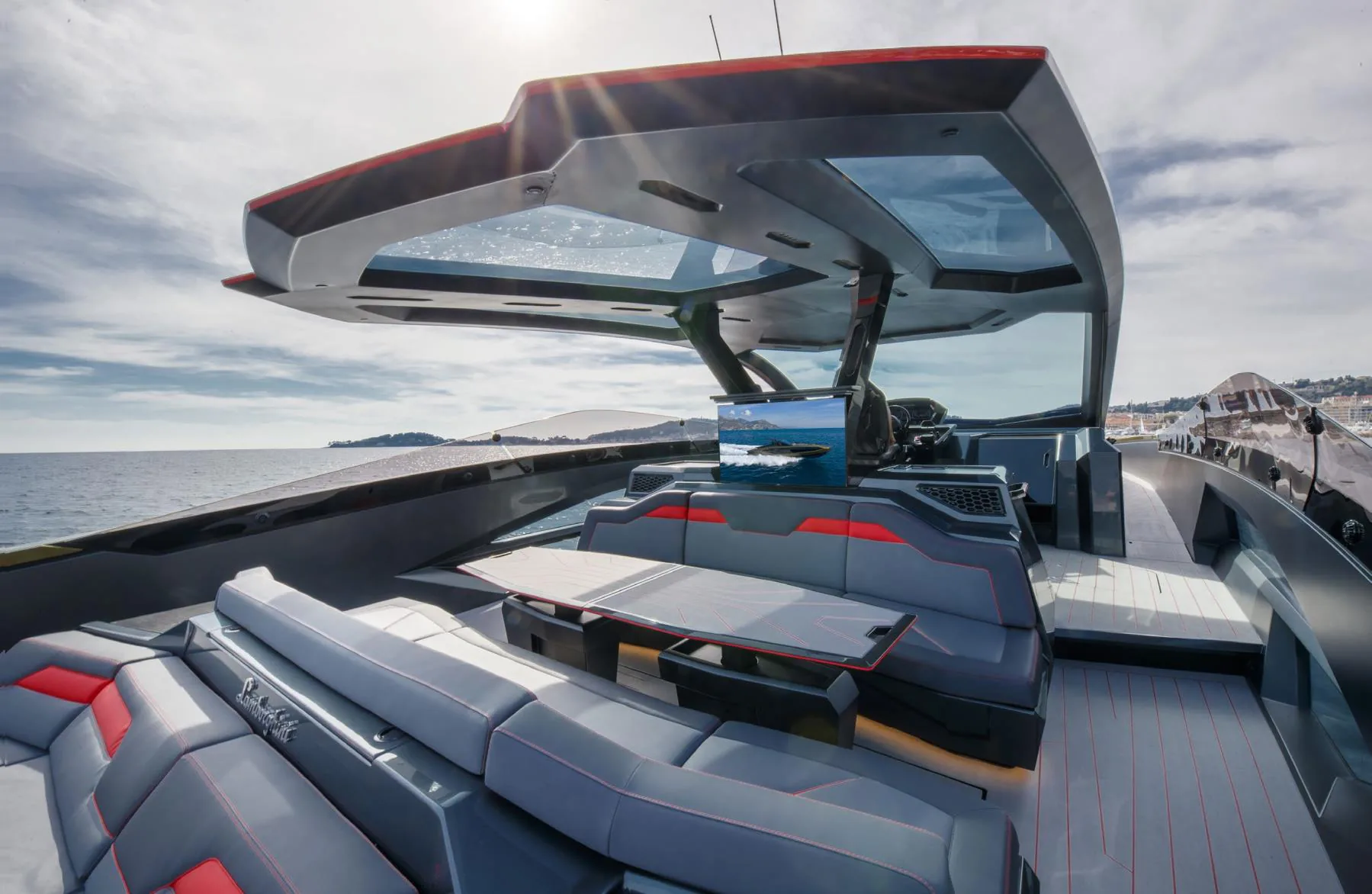 Fast One - photo 7 yacht charter Mykonos