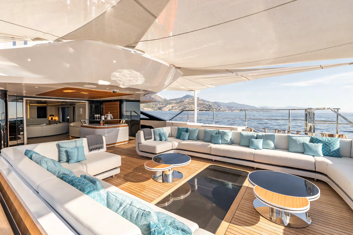 Felicita - photo 6 yacht charter Mykonos