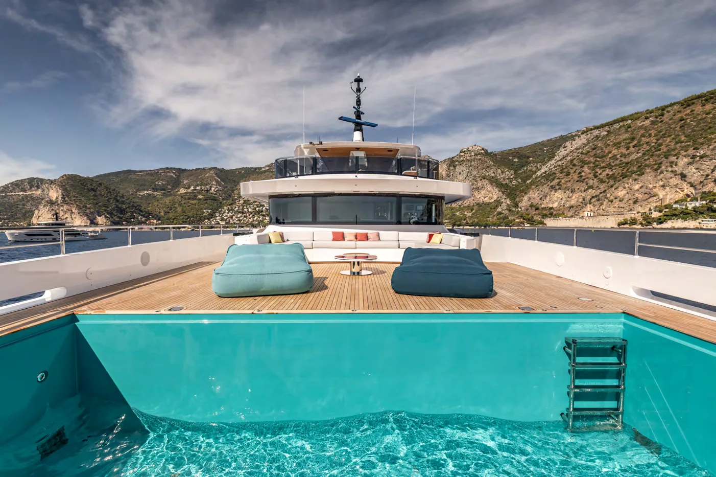 Felicita - photo 37 yacht charter Mykonos