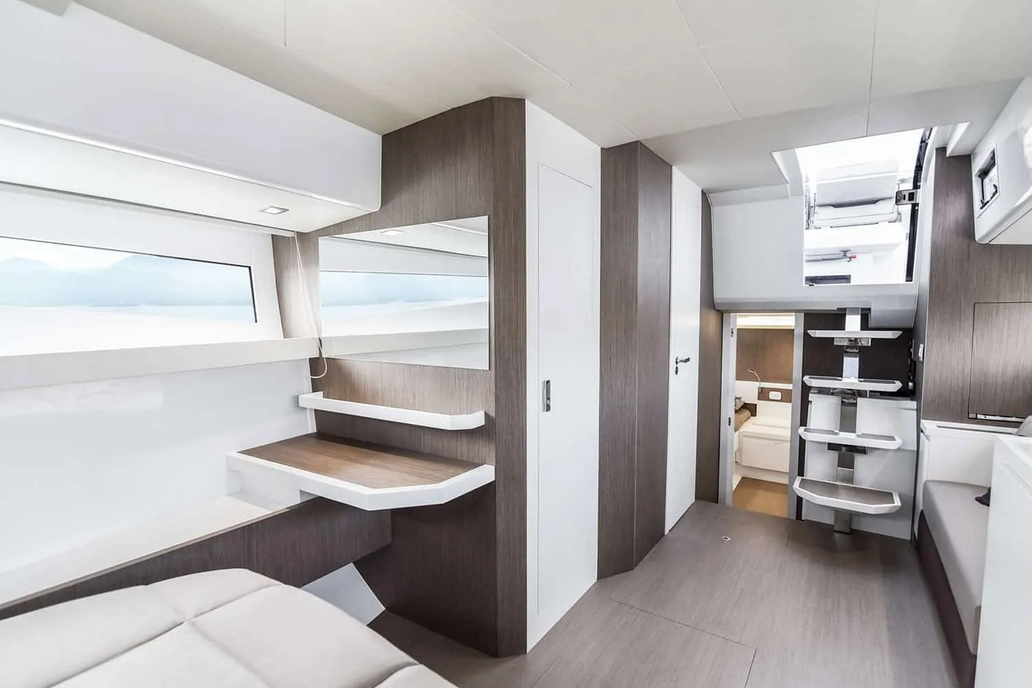 Fiart Mare 43 - photo 7 yacht charter Mykonos