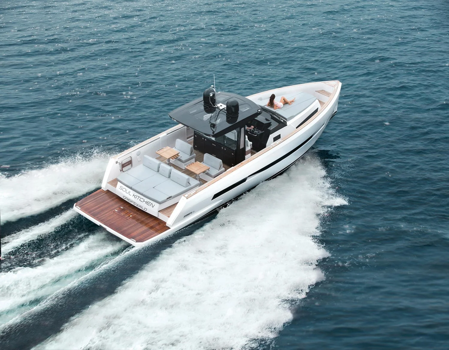 Fjord 44 Open - photo 4 yacht charter Mykonos