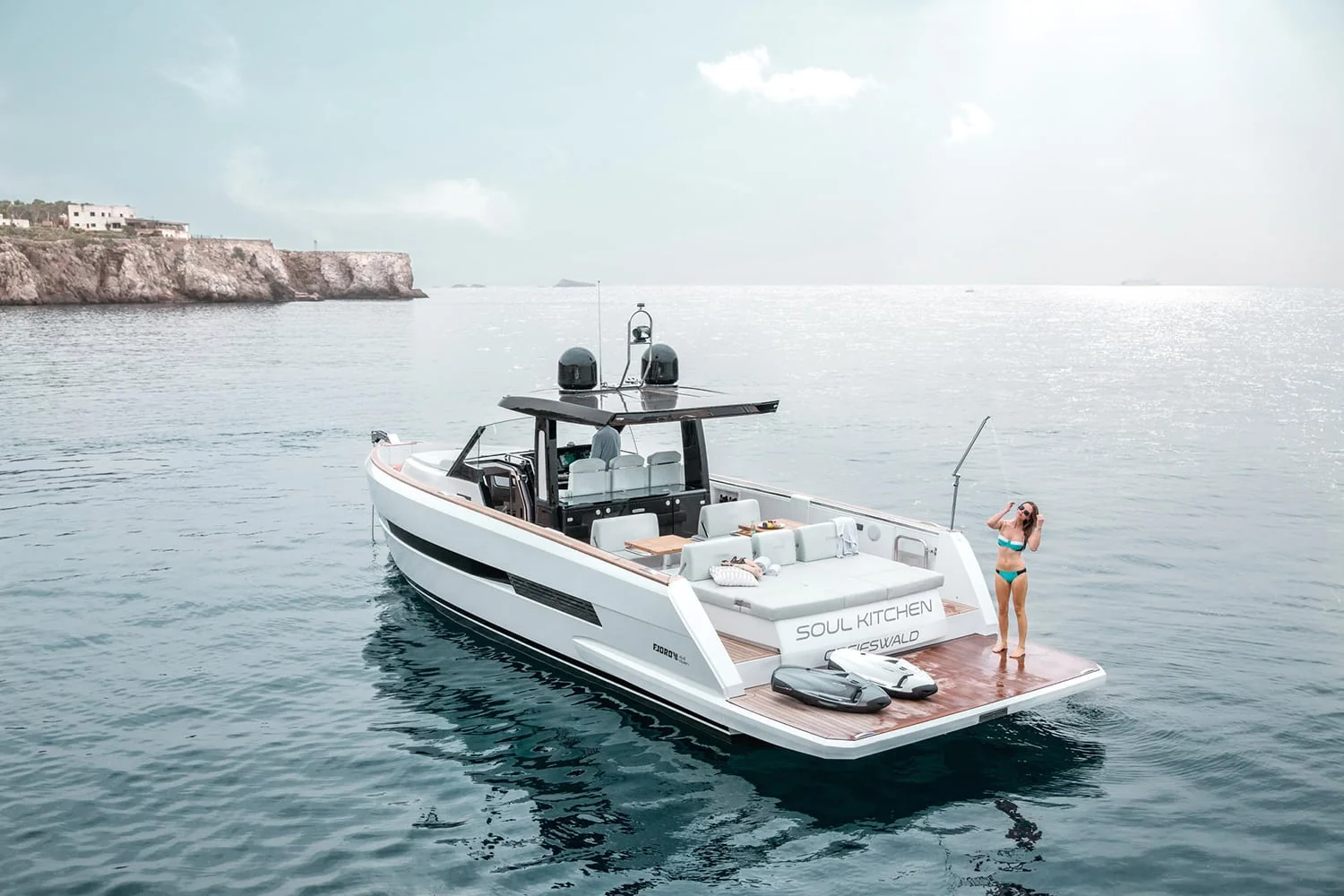 Fjord 44 Open - photo 9 yacht charter Mykonos