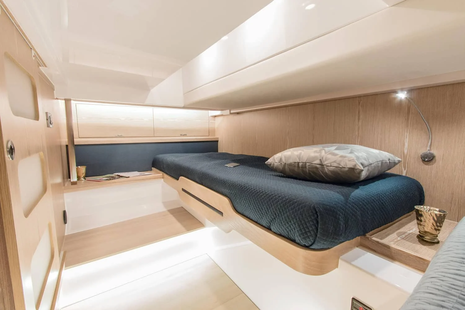 Fjord 44 Open - photo 19 yacht charter Mykonos