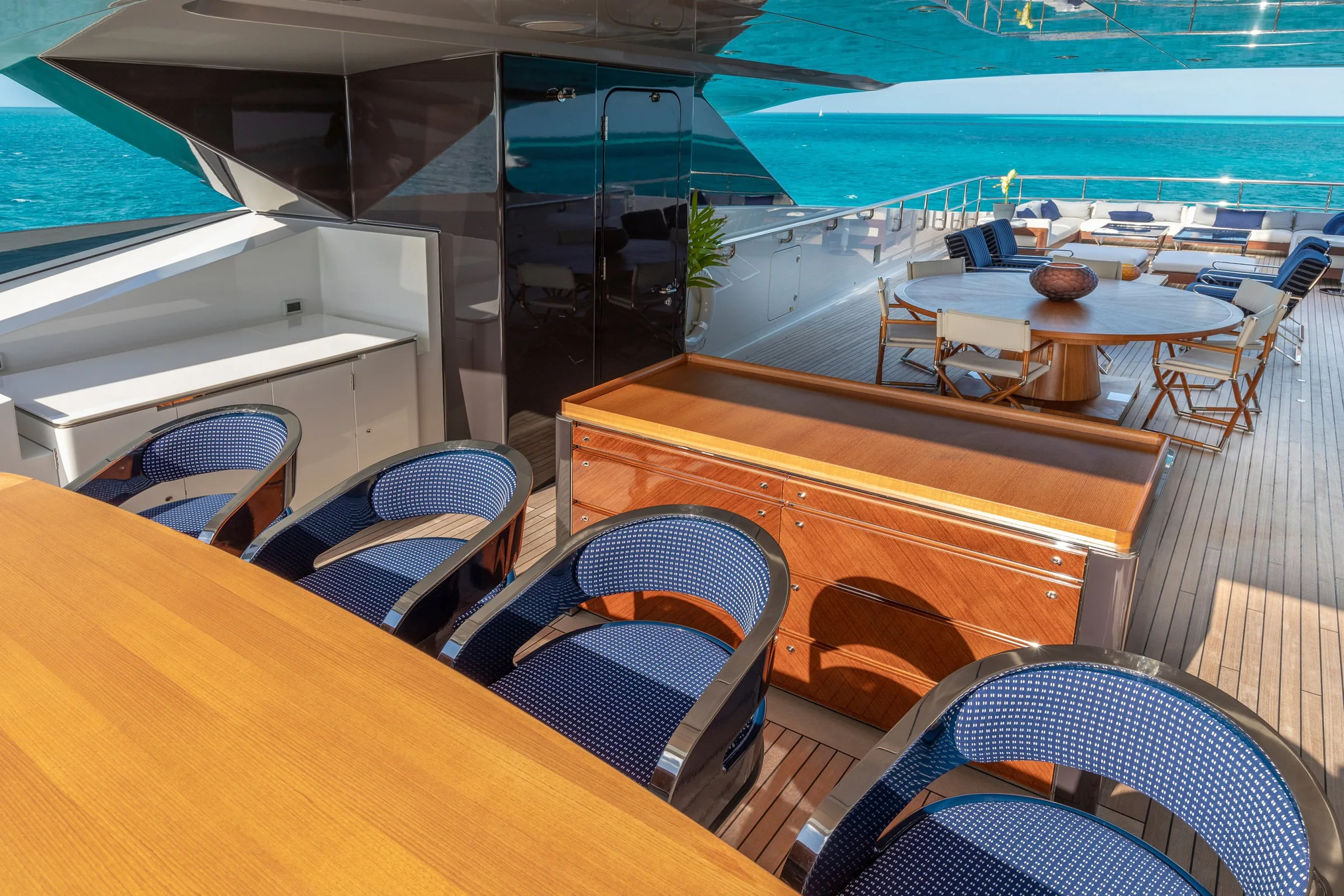 HALO - photo 23 yacht charter Mykonos