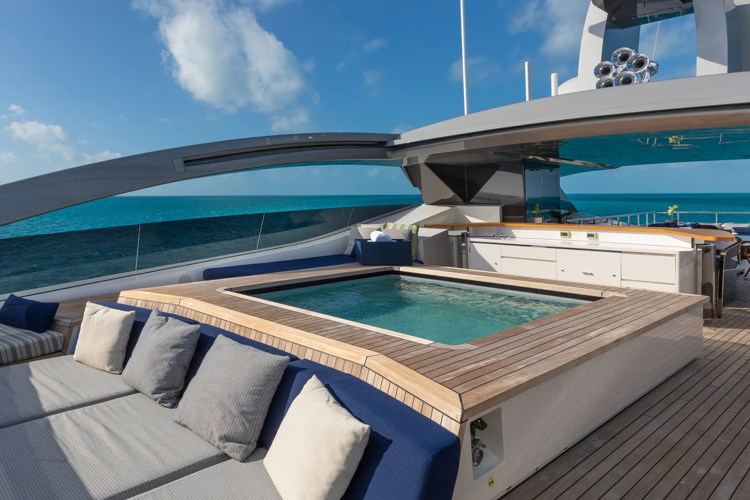 HALO - photo 24 yacht charter Mykonos
