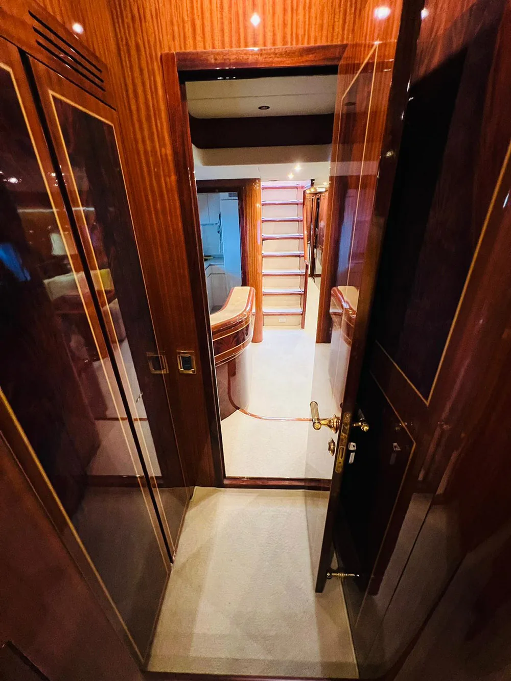 HELIOS - photo 16 yacht charter Mykonos