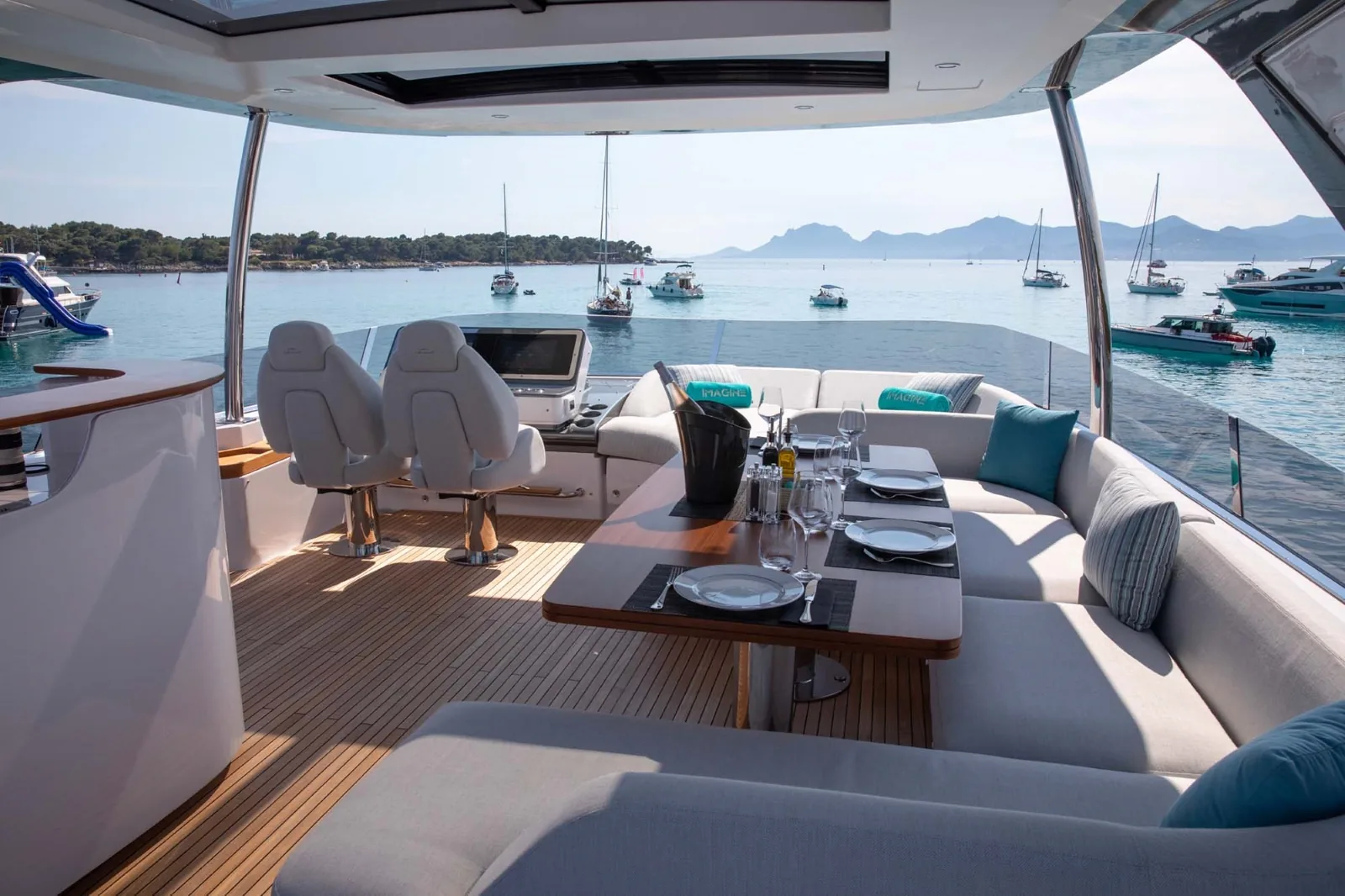 IMAGINE - photo 4 yacht charter Mykonos