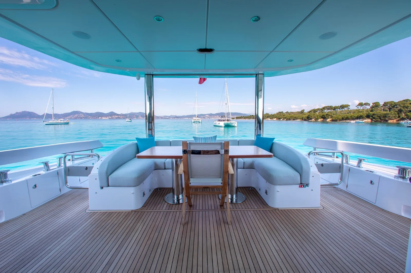 IMAGINE - photo 8 yacht charter Mykonos