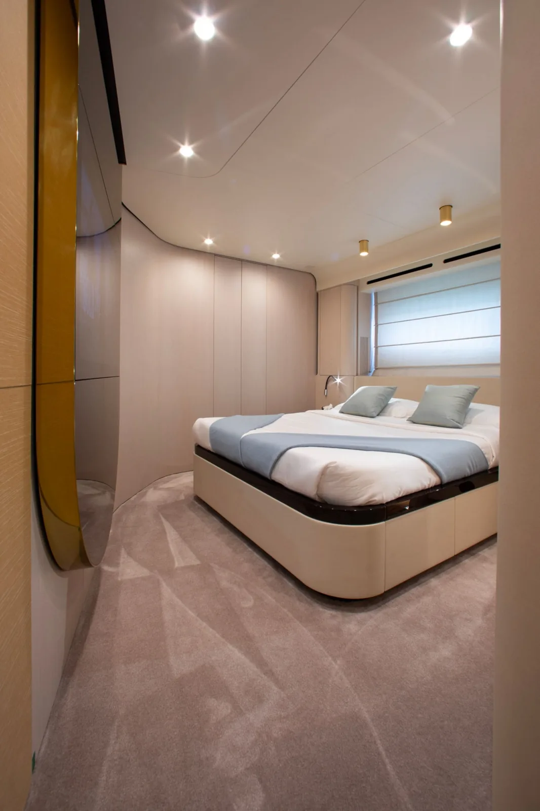 IMAGINE - photo 19 yacht charter Mykonos