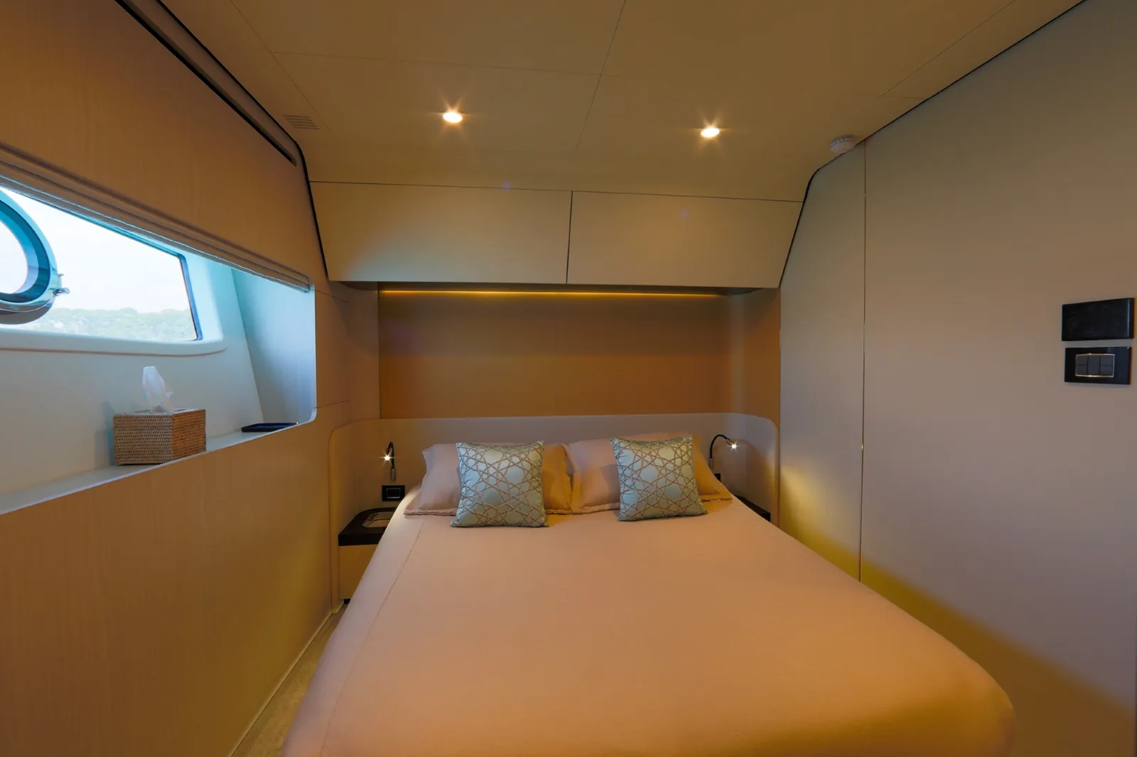 IMAGINE - photo 20 yacht charter Mykonos