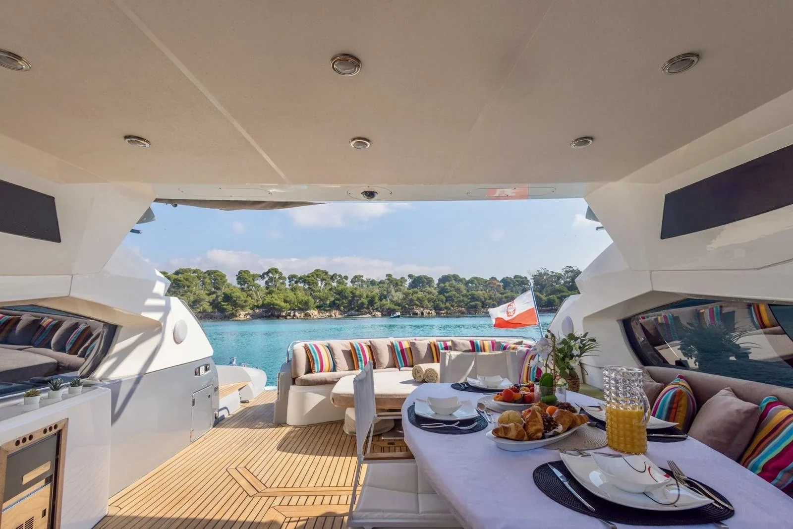 Imperium - photo 11 yacht charter Mykonos