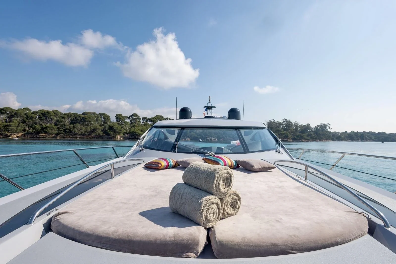 Imperium - photo 15 yacht charter Mykonos