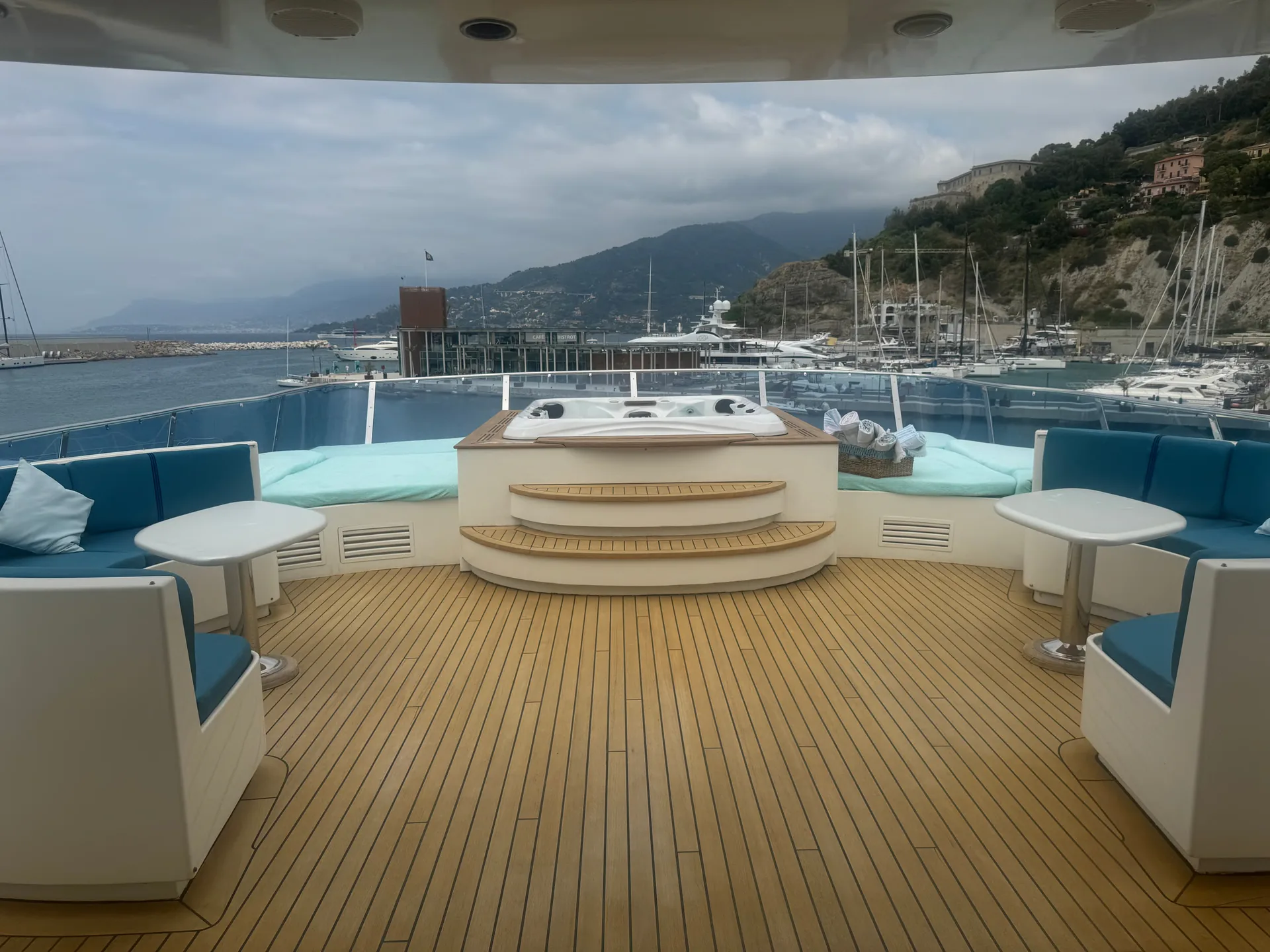 Irama - photo 31 yacht charter Mykonos