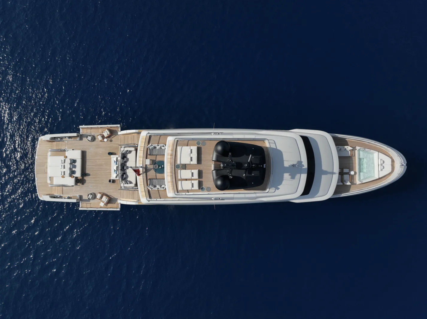 LA LA LAND - photo 4 yacht charter Mykonos