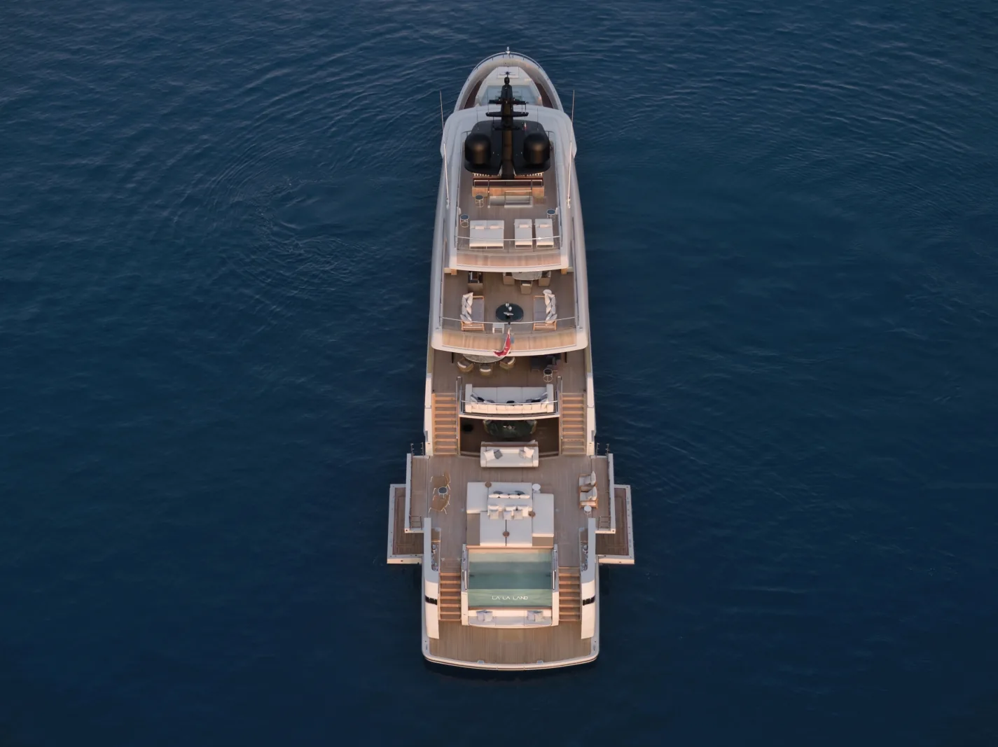 LA LA LAND - photo 5 yacht charter Mykonos