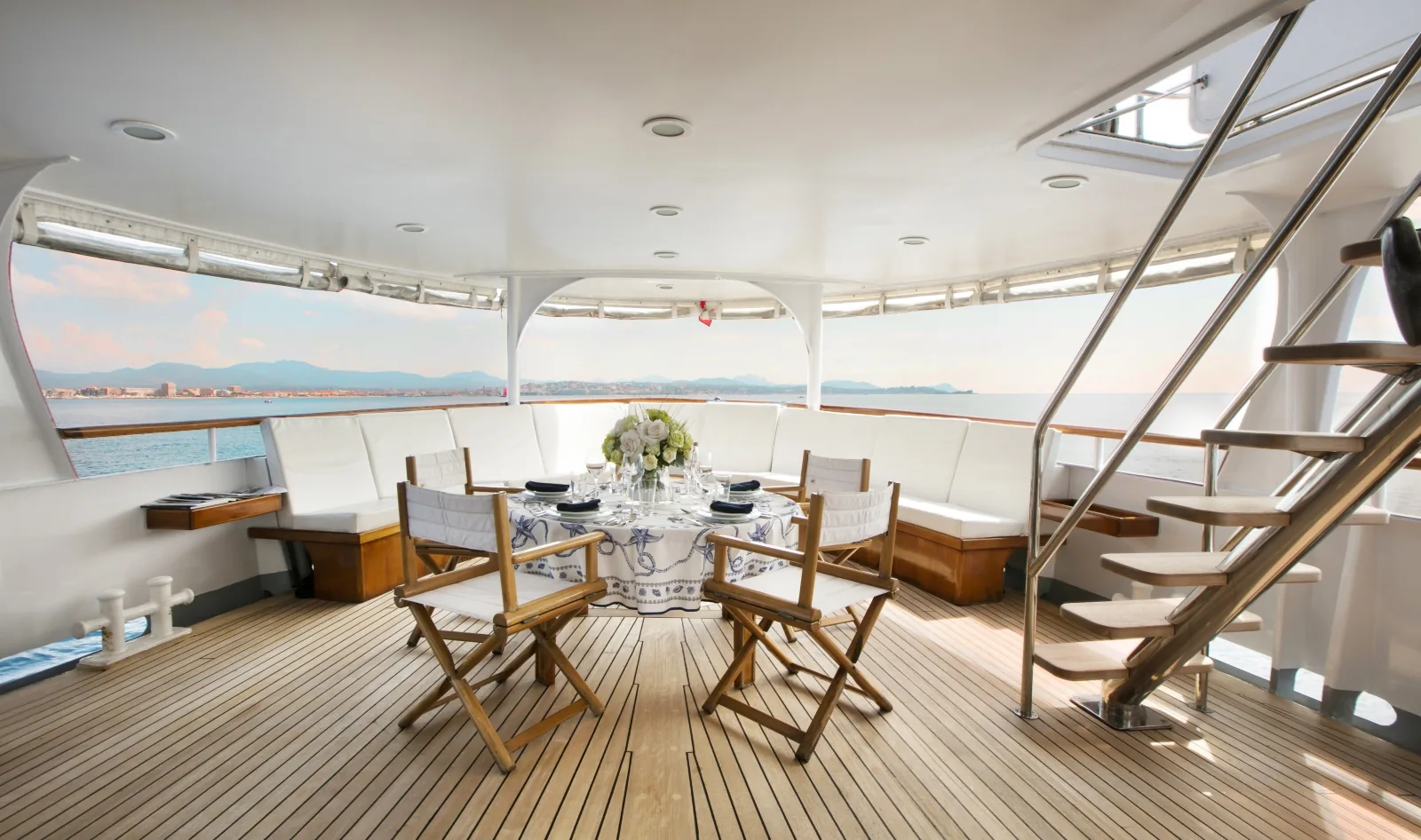 LADY JERSEY - photo 8 yacht charter Mykonos