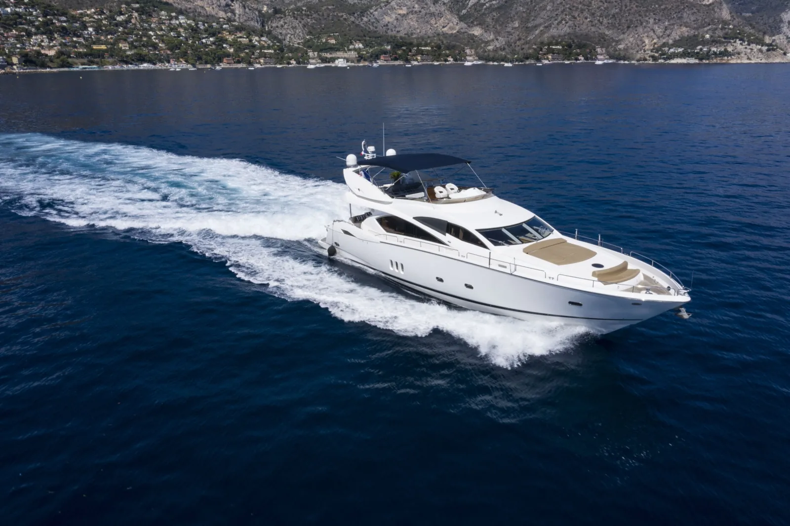 LADY YOUSRA - photo 3 yacht charter Mykonos