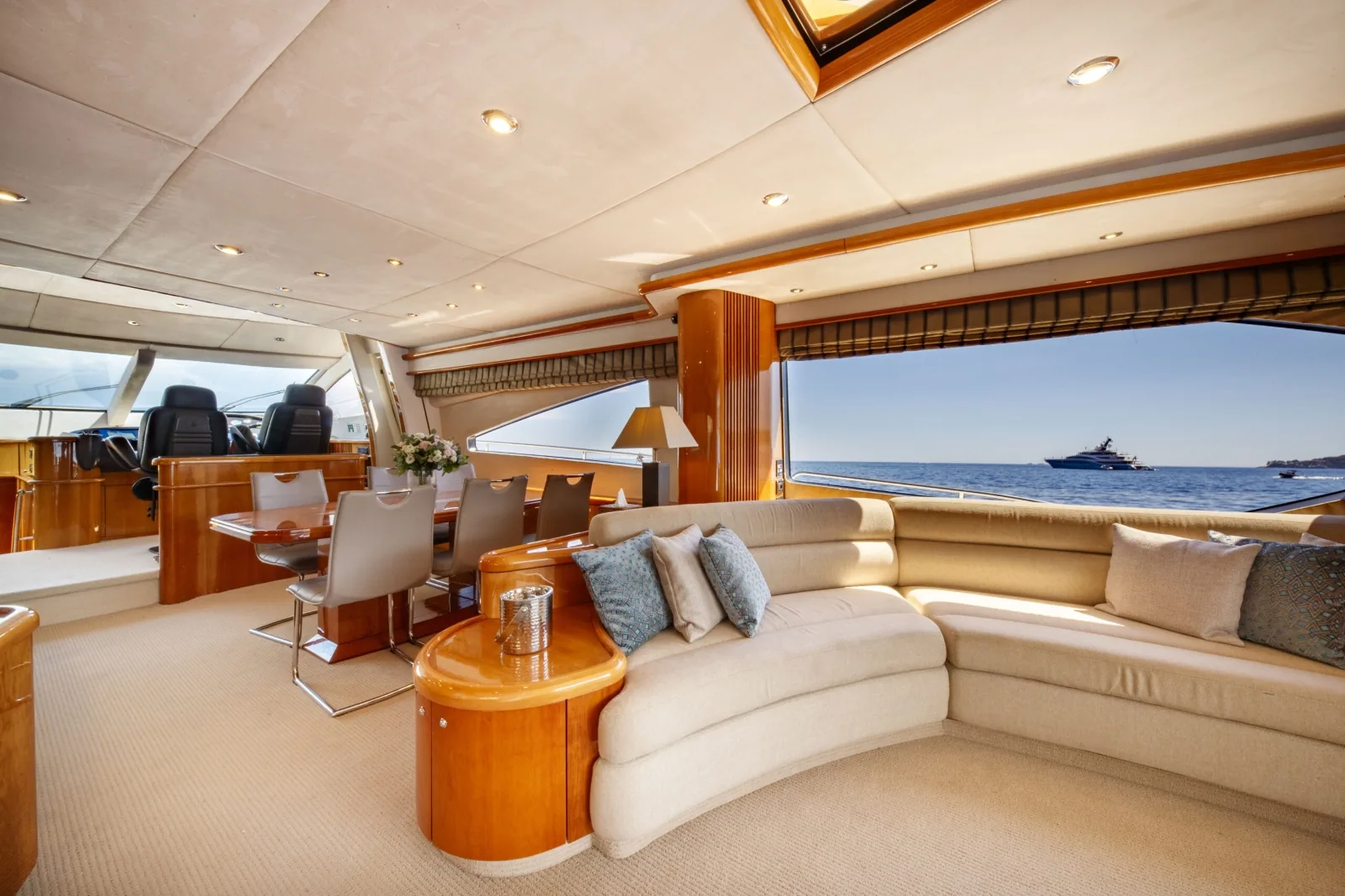 LADY YOUSRA - photo 17 yacht charter Mykonos