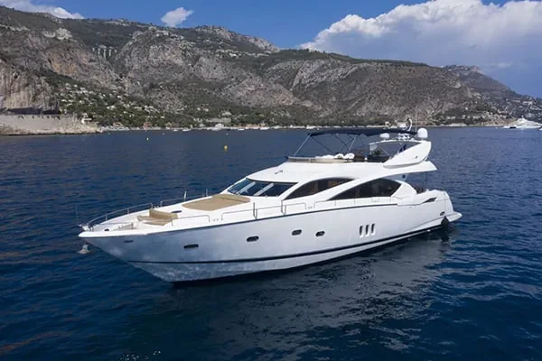 LADY YOUSRA - yacht charter Mykonos