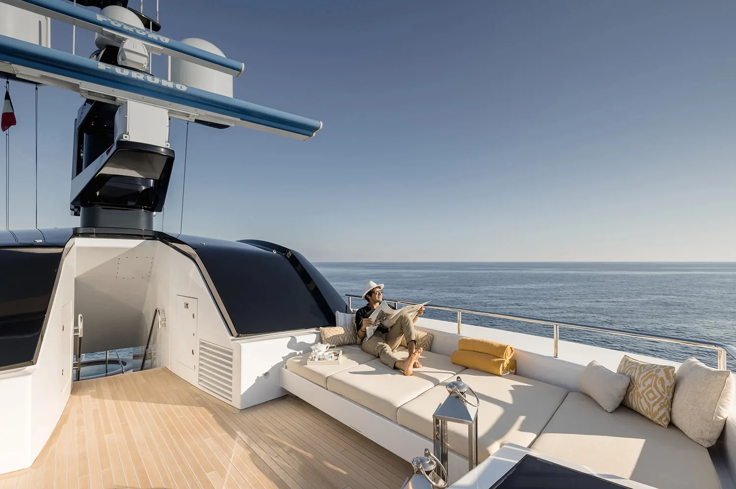 LOON - photo 44 yacht charter Mykonos