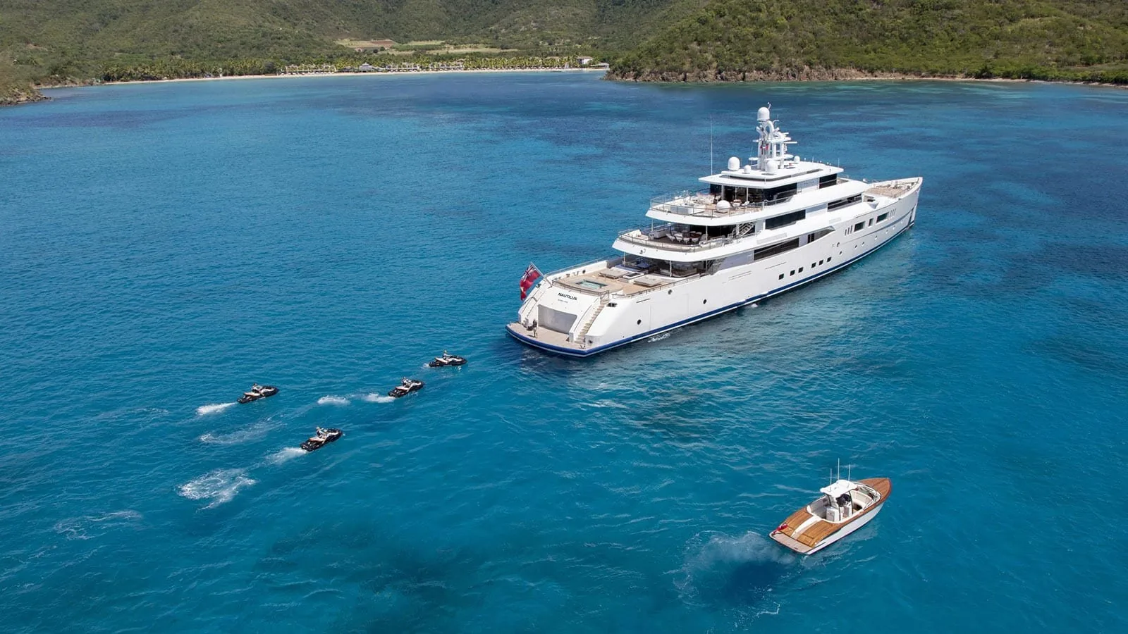 NAUTILUS - photo 15 yacht charter Mykonos