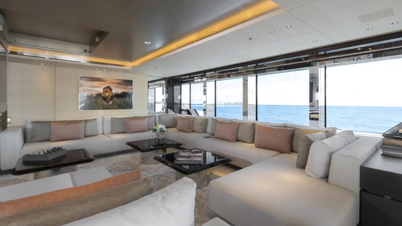 NAUTILUS - photo 27 yacht charter Mykonos