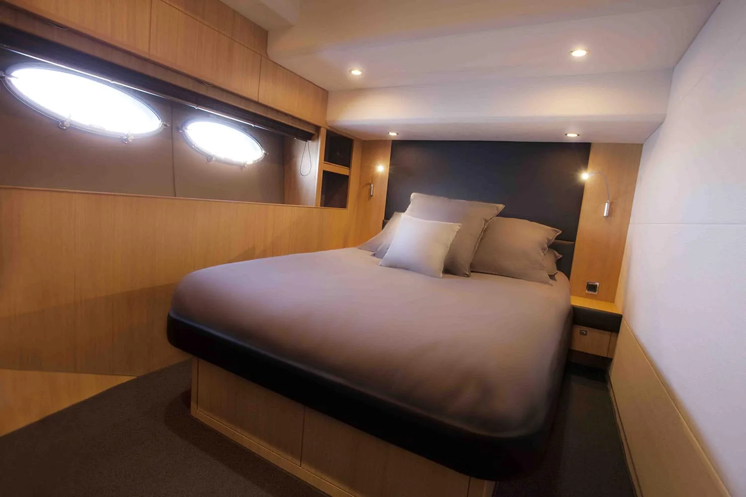OBSESSIO - photo 11 yacht charter Mykonos