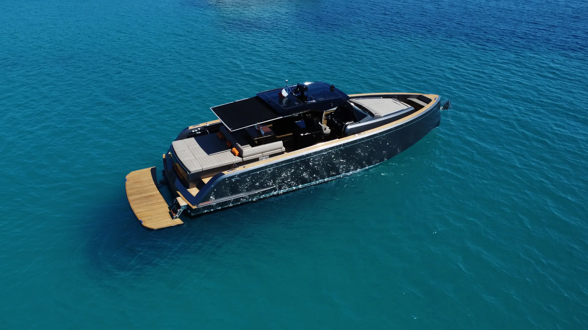 Pardo 50 - photo 5 yacht charter Mykonos