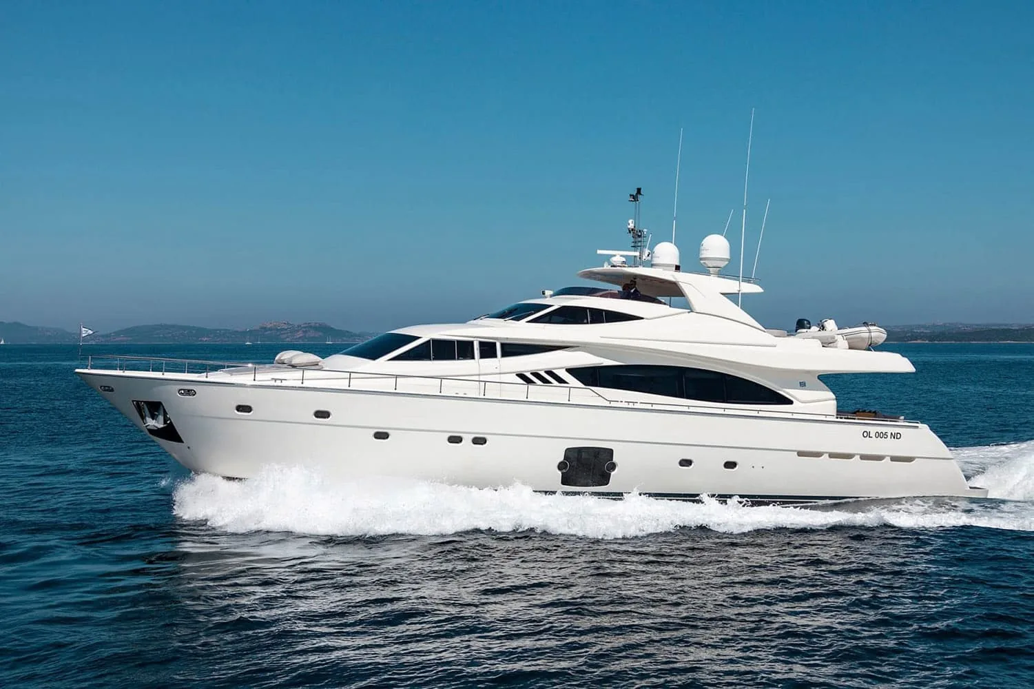 PORTHOS - photo 2 yacht charter Mykonos