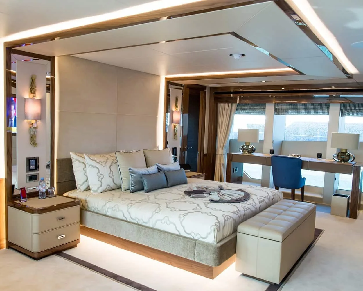 PRINCESS AVK - photo 20 yacht charter Mykonos