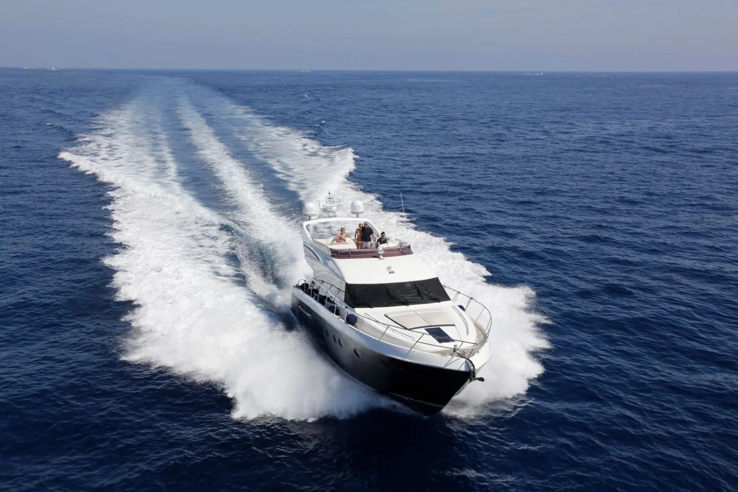 PRINCESS V64 - photo 2 yacht charter Mykonos