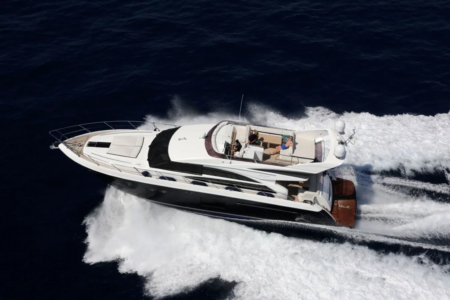 PRINCESS V64 - photo 3 yacht charter Mykonos